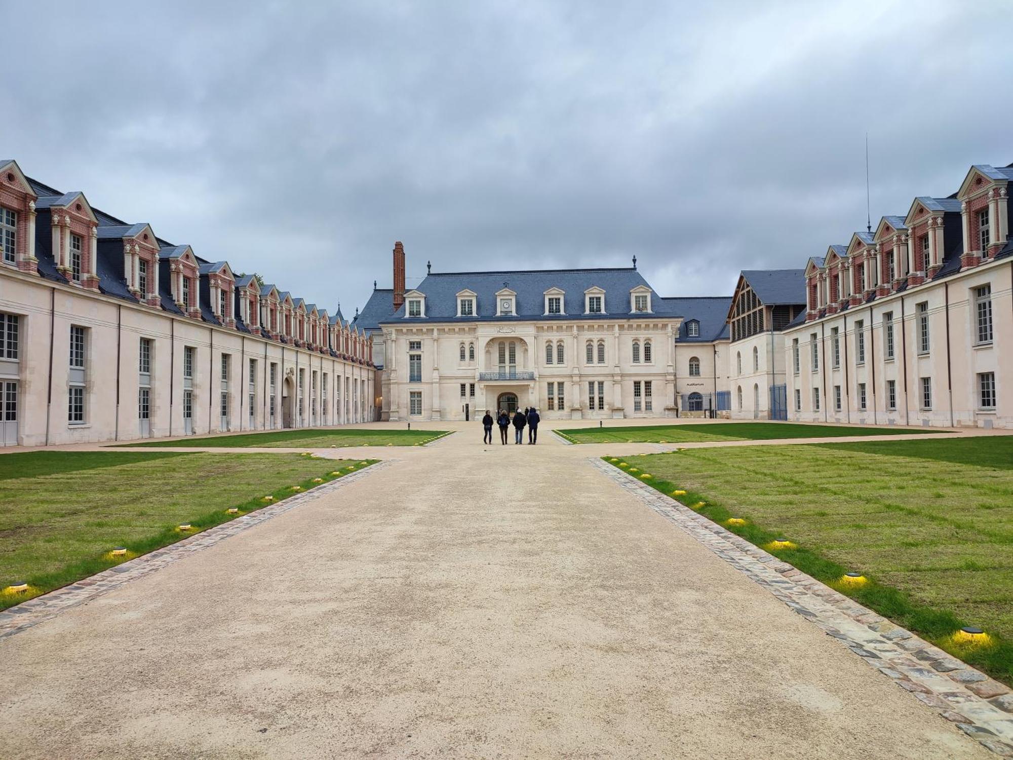 Appartement Vintage Avec Vue Sur Le Chateau 피에르퐁 외부 사진